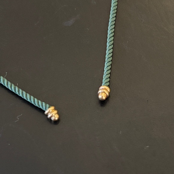 David Yurman 2025 Angel ornament - Picture 4 of 4